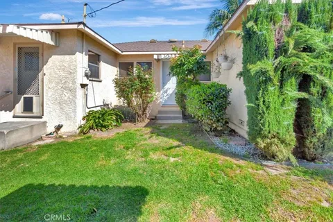 $900,000 | 4463 Palo Verde Avenue, Lakewood, CA 90713