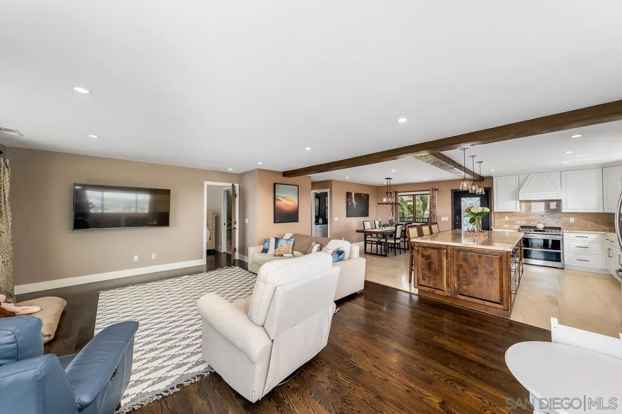 1402 Everview Road San Diego, CA 92110 - Photo 11 of 57 Gallery Image 11