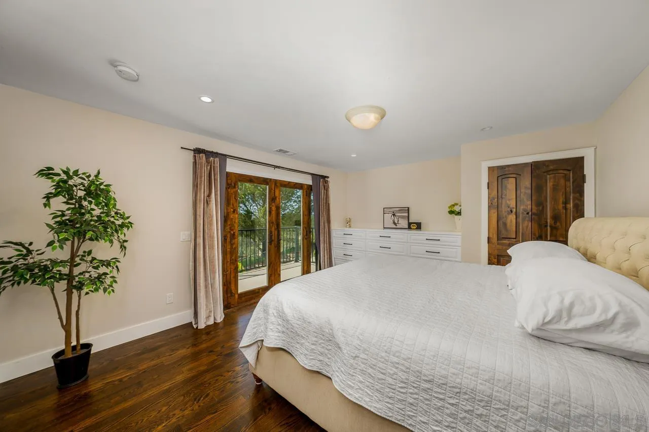 1402 Everview Road San Diego, CA 92110 - Photo 21 of 57 Gallery Image 21