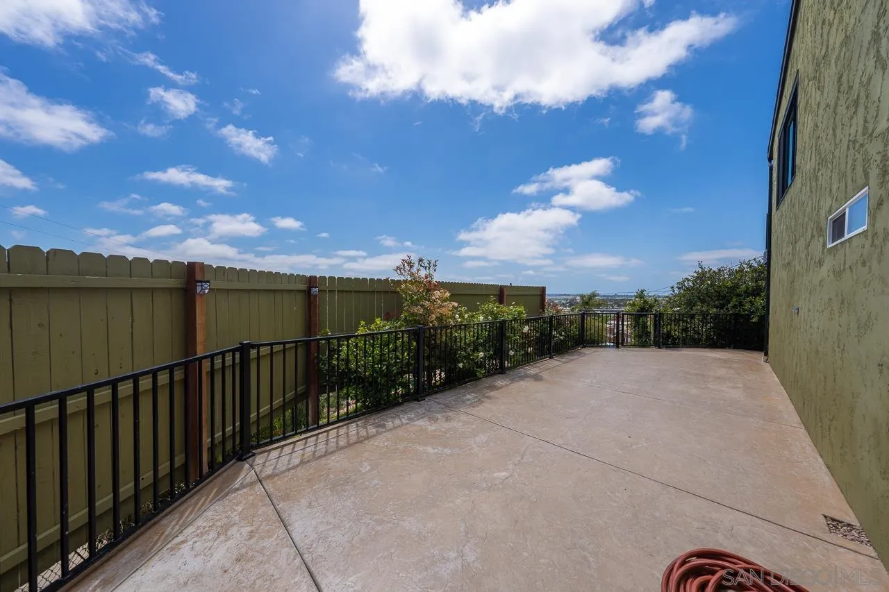 1402 Everview Road San Diego, CA 92110 - Photo 34 of 57 Gallery Image 34
