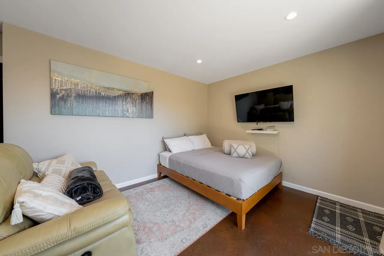 1402 Everview Road San Diego, CA 92110 - Photo 37 of 57 Gallery Image 37