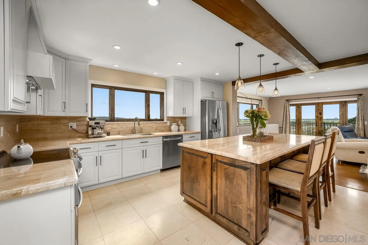1402 Everview Road San Diego, CA 92110 - Photo 5 of 57 Gallery Image 5