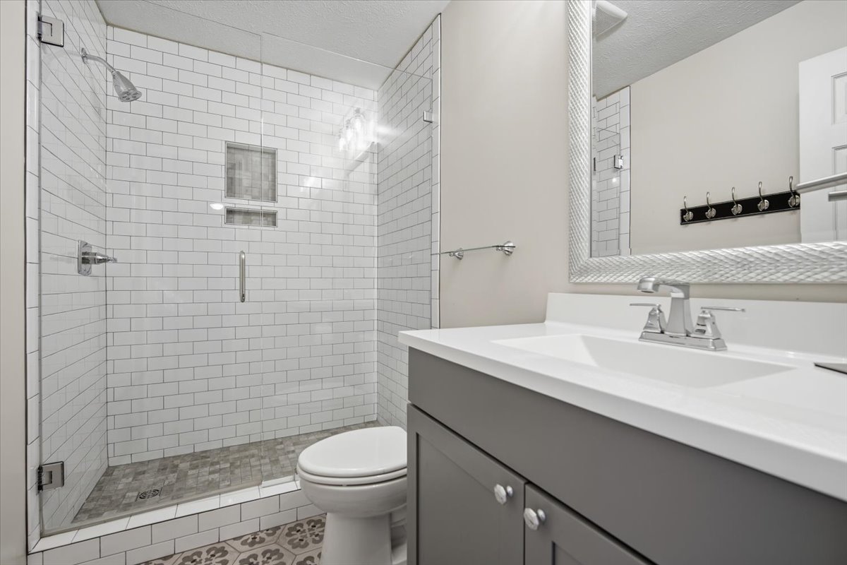2509 Keystone Road Bloomington, IL 61704 - Photo 12 of 27