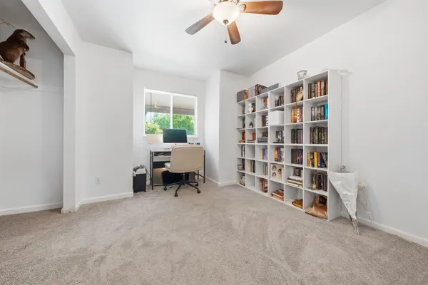 $445,000 | 140 Danbury Drive, Redding, CA 96003