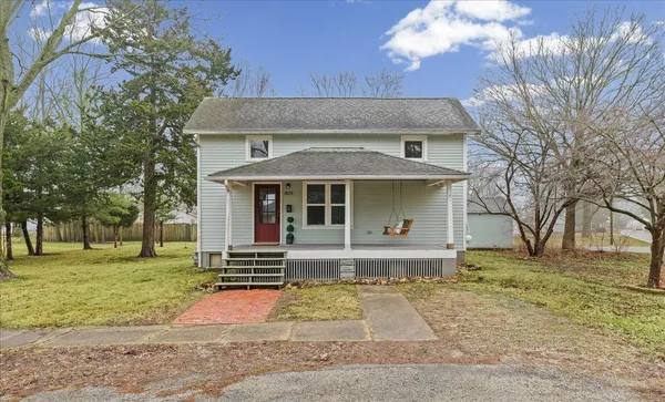 $235,000 | 805 West Blaine Street, Monticello, IL 61856