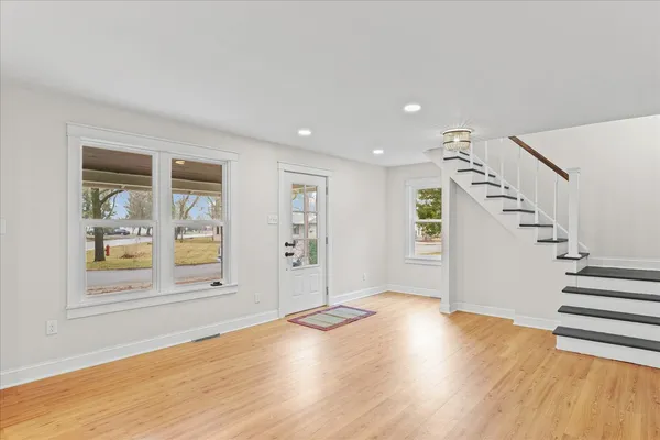 $235,000 | 805 West Blaine Street, Monticello, IL 61856