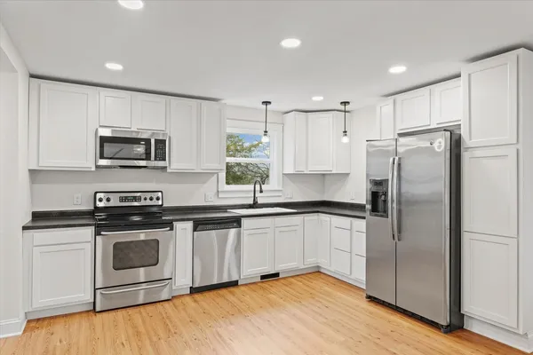 $235,000 | 805 West Blaine Street, Monticello, IL 61856