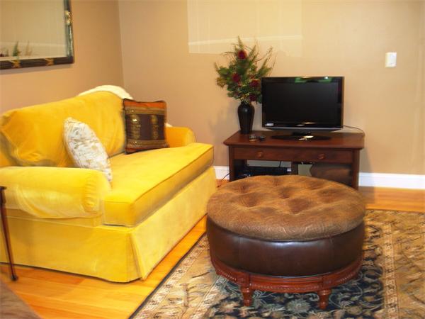 78 Elmwood Road Wellesley, MA 02481 - Photo 19 of 20