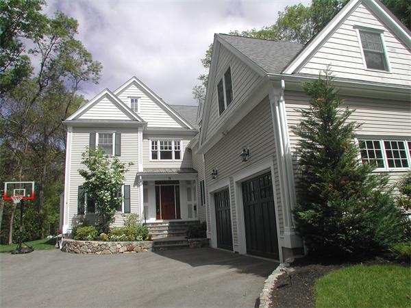 78 Elmwood Road Wellesley, MA 02481 - Photo 3 of 20