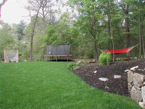 78 Elmwood Road Wellesley, MA 02481 - Photo 8 of 20