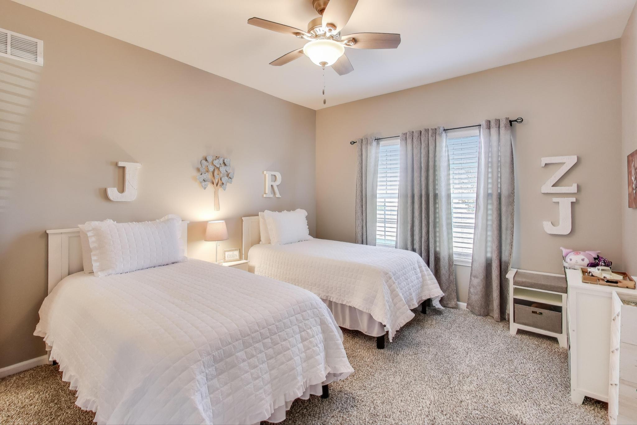 11514 Georgia Place Crown Point, IN 46307 - Photo 13 of 24 2048x1365