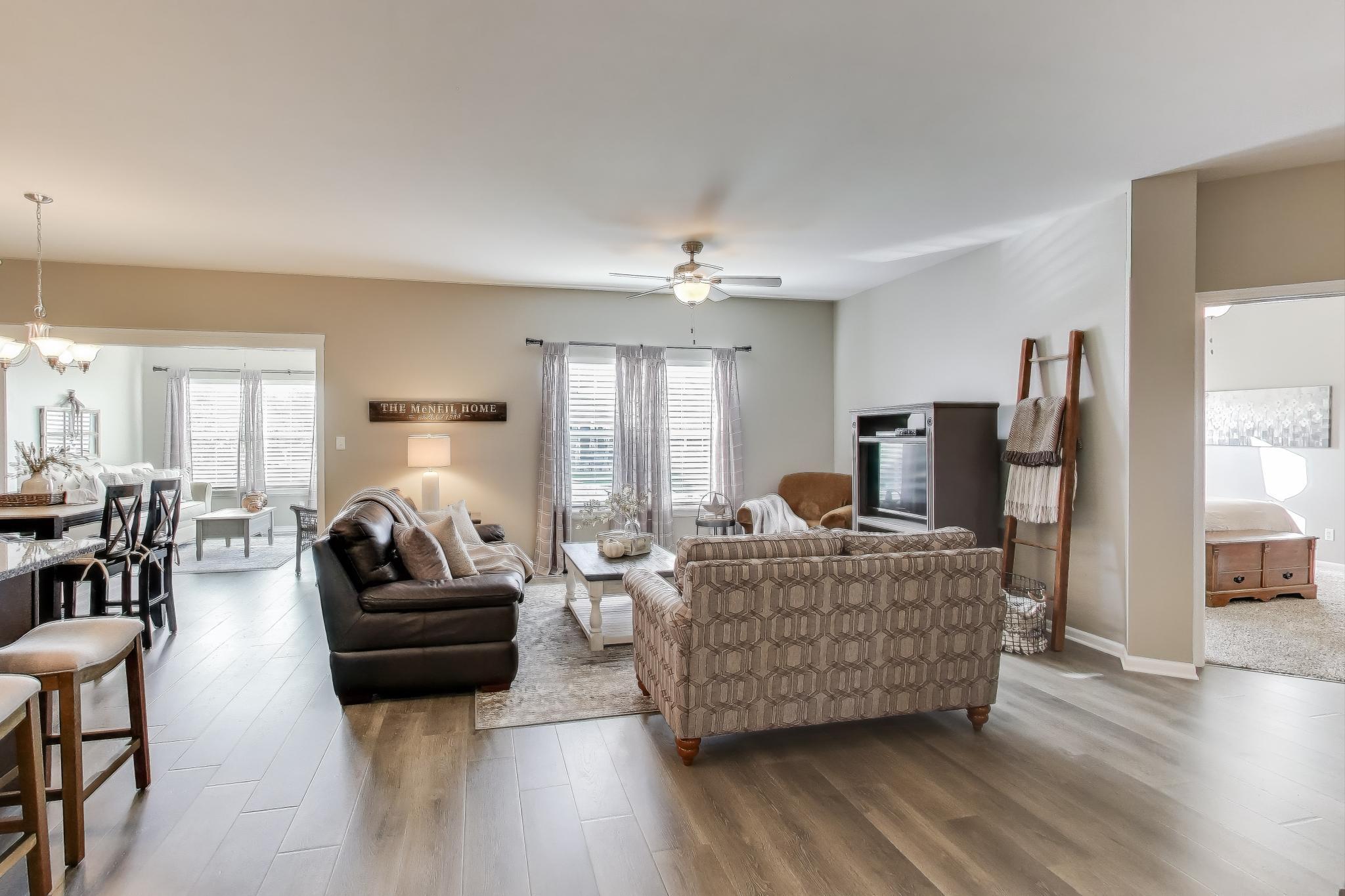 11514 Georgia Place Crown Point, IN 46307 - Photo 3 of 24 2048x1365