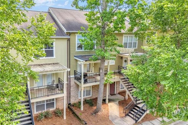$349,900 | 490 South Barnett Shoals Road, Unit 814, Athens, GA 30605