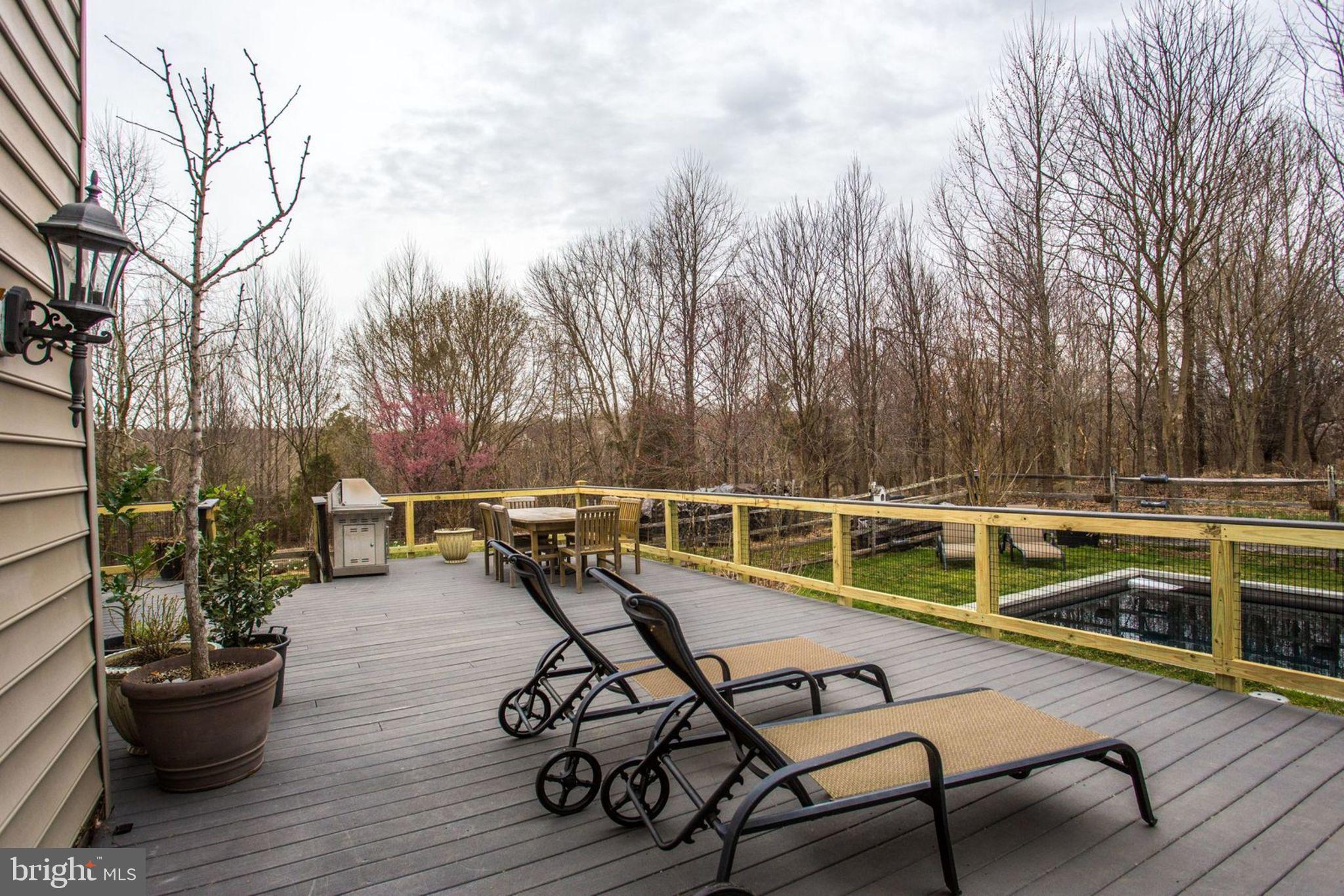 18621 Thundercloud Road Boyds, MD 20841 - Photo 71 of 83 Large Deck, perfect for grilling, entertaining!