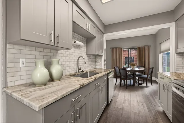 $224,900 | 7447 Cambridge Street, Unit 79, Houston, TX 77054