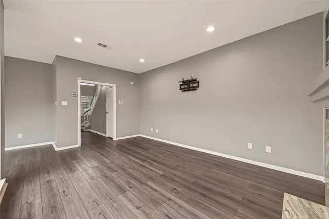 $224,900 | 7447 Cambridge Street, Unit 79, Houston, TX 77054