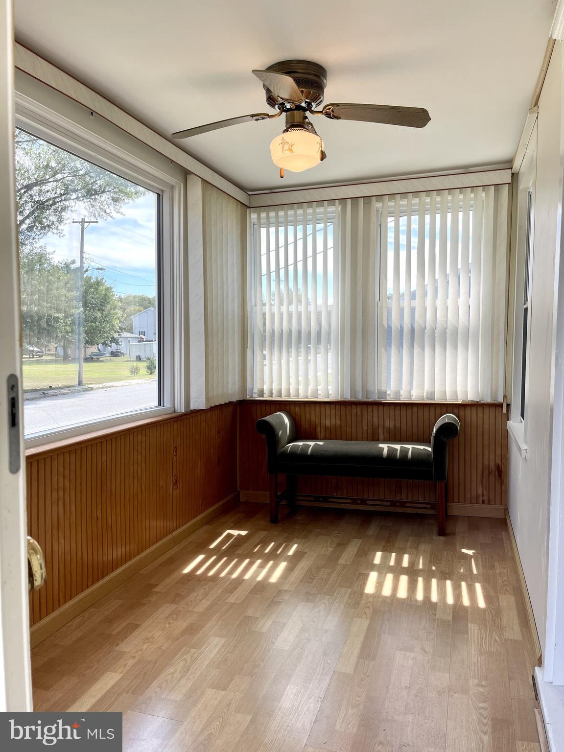 19 Harvard Road Pennsville, NJ 08070 - Photo 10 of 11 Enclosed Sun Room