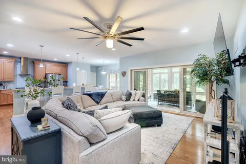 $899,900 | 129 Romanzi Street, Frederica, DE 19946