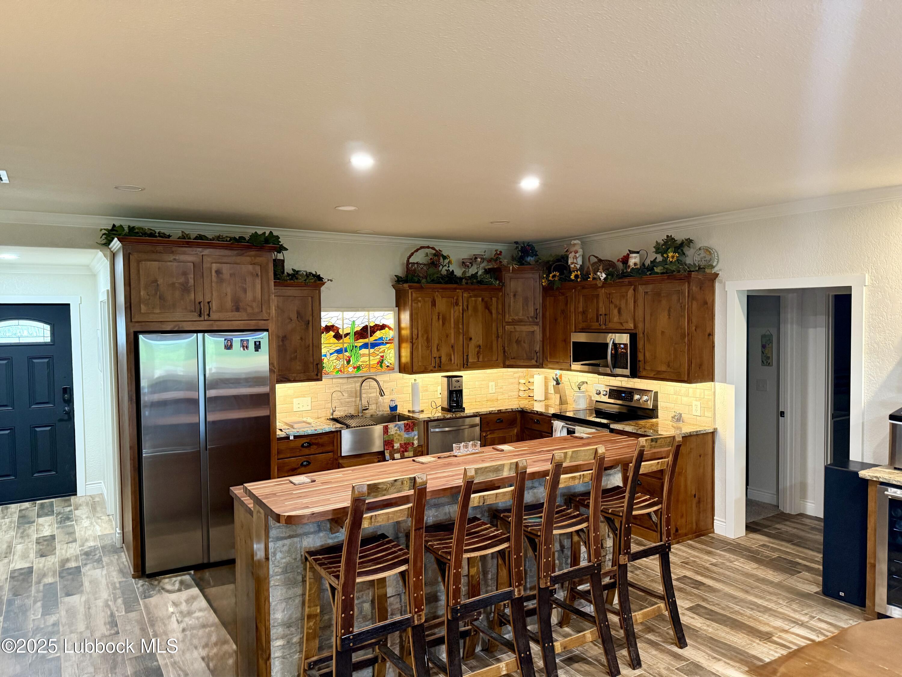 1010 Fagan Road Snyder, TX 79549 - Photo 2 of 47 IMG_7614