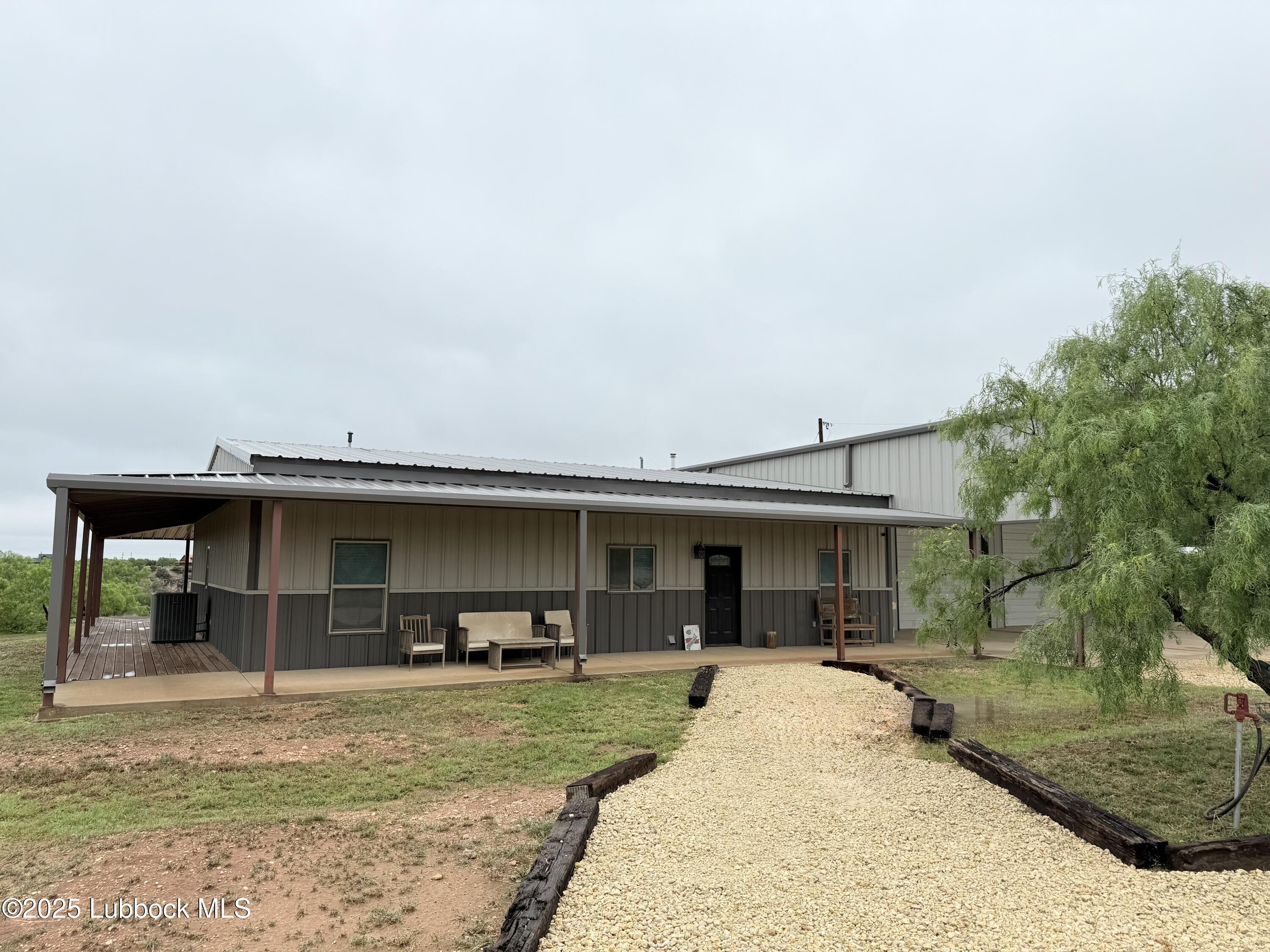1010 Fagan Road Snyder, TX 79549 - Photo 7 of 47 IMG_7698