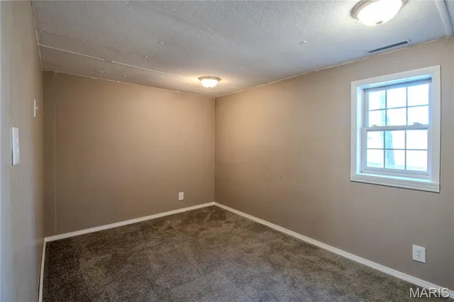 $142,000 | 18780 Nellwood Lane, Lebanon, MO 65536