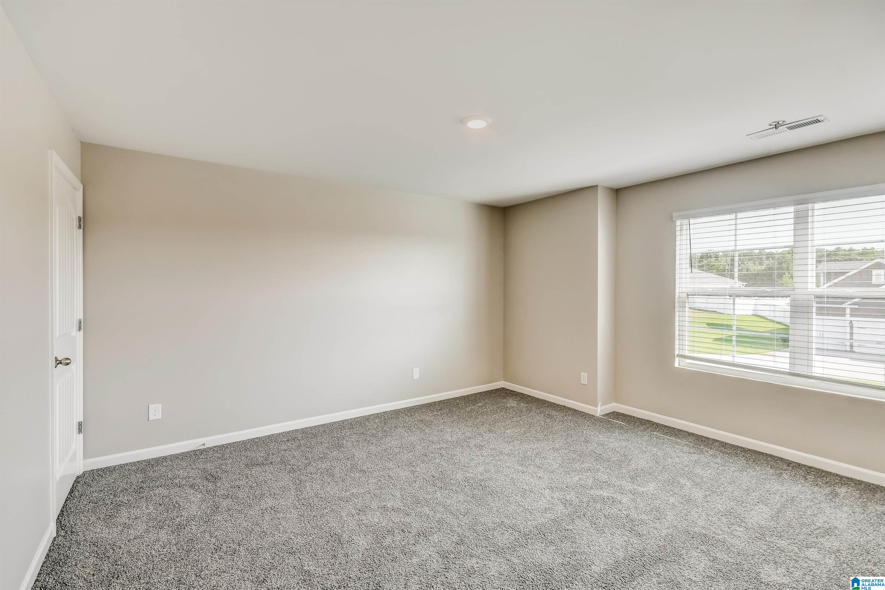 1040 Canvasback Way Alabaster, AL 35007 - Photo 11 of 15 Gallery Image 11