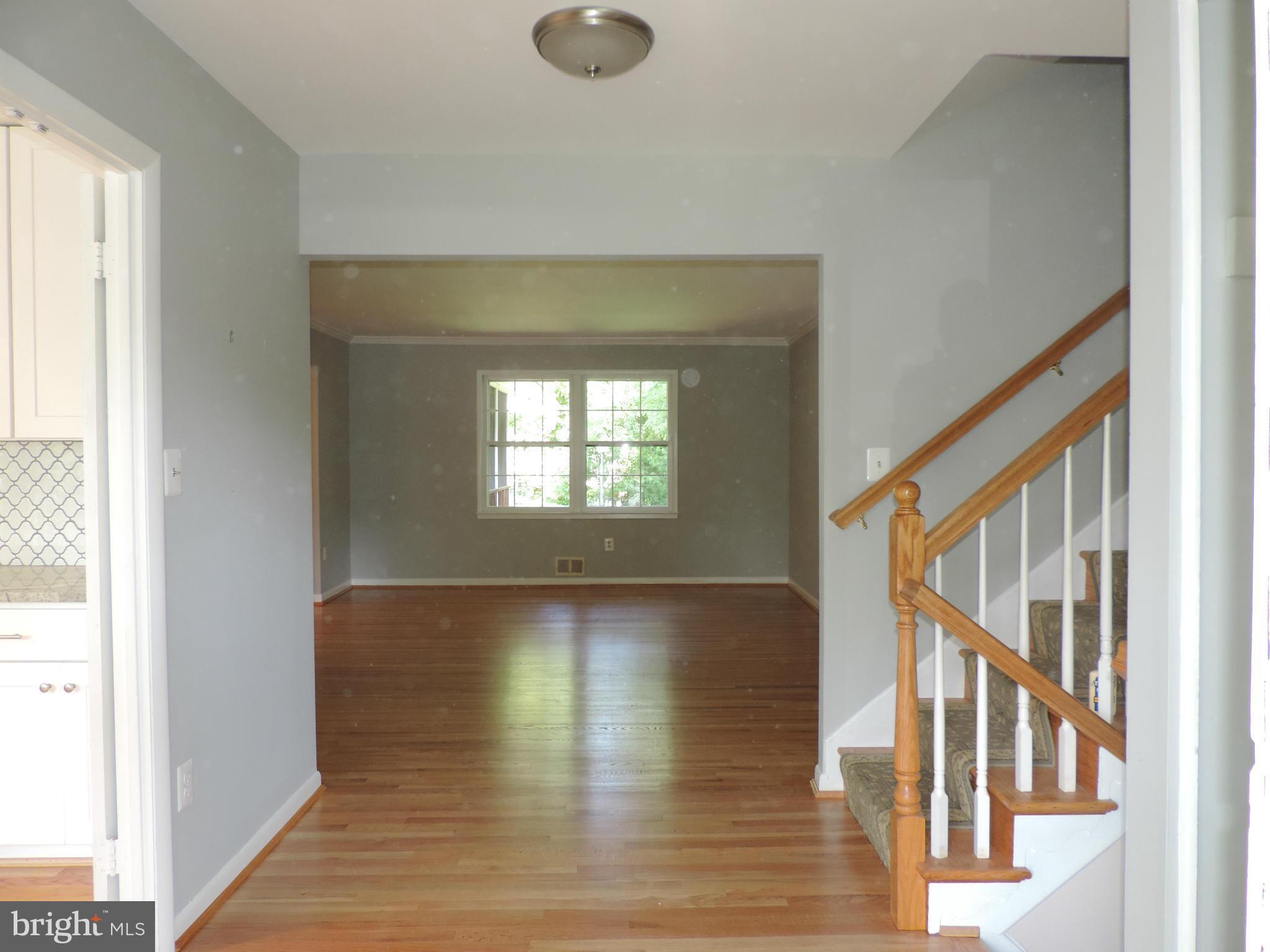 14717 Cobblestone Drive Silver Spring, MD 20905 - Photo 14 of 30 Living Room