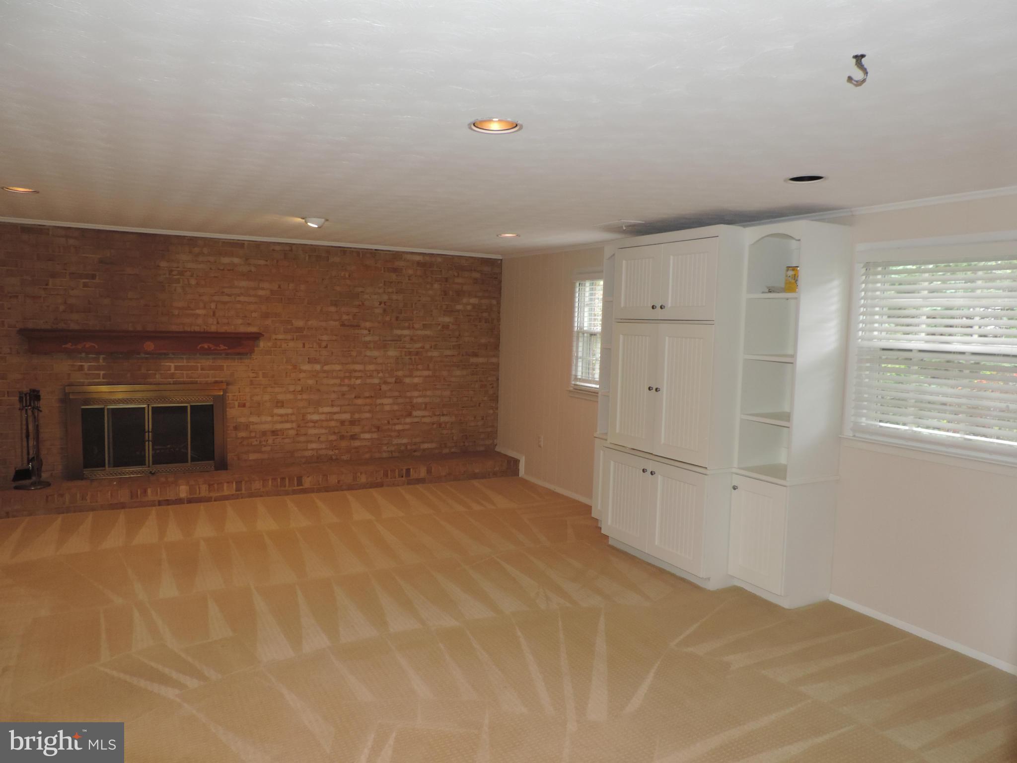 14717 Cobblestone Drive Silver Spring, MD 20905 - Photo 16 of 30 Family Room