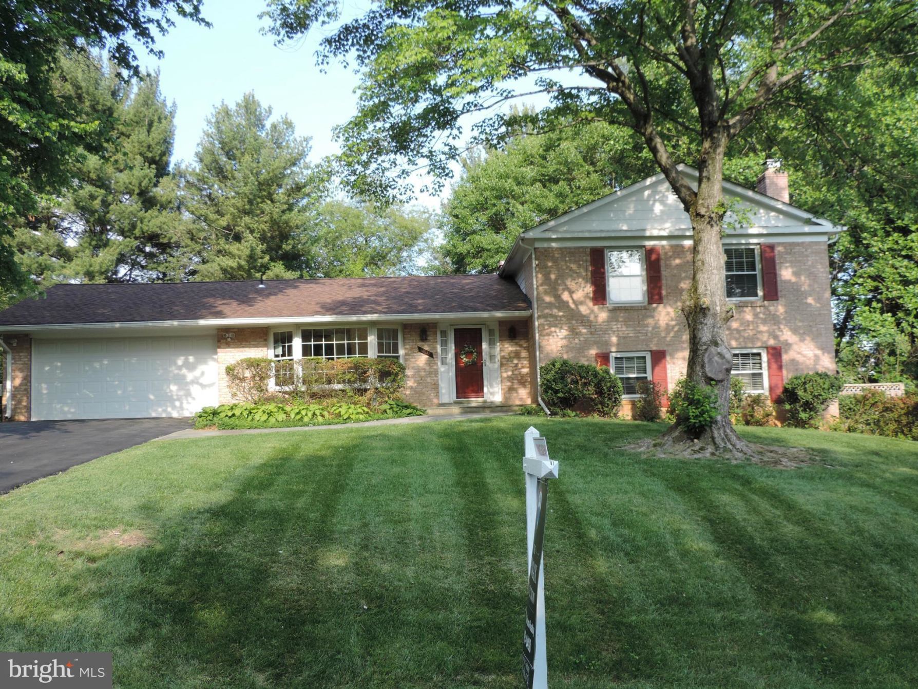 14717 Cobblestone Drive Silver Spring, MD 20905 - Photo 3 of 30 Exterior (Front)