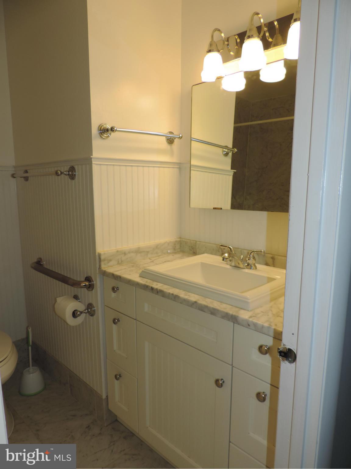 14717 Cobblestone Drive Silver Spring, MD 20905 - Photo 24 of 30 Bath
