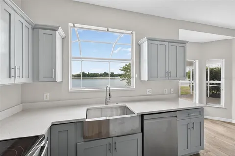 $450,000 | 8405 Canterbury Lake Boulevard, Tampa, FL 33619