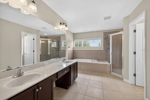 $450,000 | 8405 Canterbury Lake Boulevard, Tampa, FL 33619