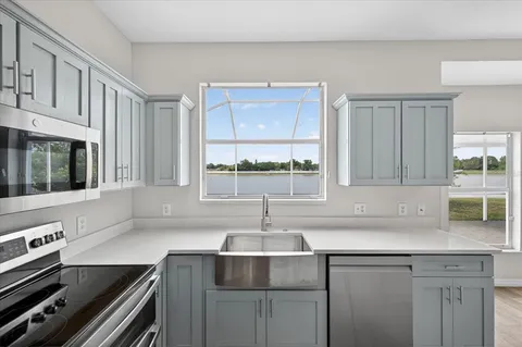 $450,000 | 8405 Canterbury Lake Boulevard, Tampa, FL 33619