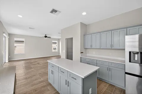 $450,000 | 8405 Canterbury Lake Boulevard, Tampa, FL 33619