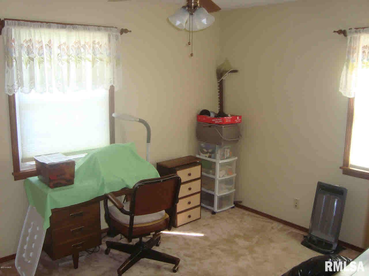 2130 Farthing Road Centralia, IL 62801 - Photo 19 of 32 Gallery Image 19