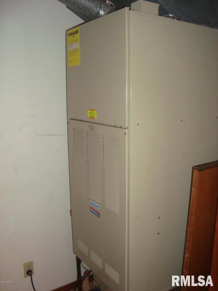2130 Farthing Road Centralia, IL 62801 - Photo 25 of 32 Gallery Image 25