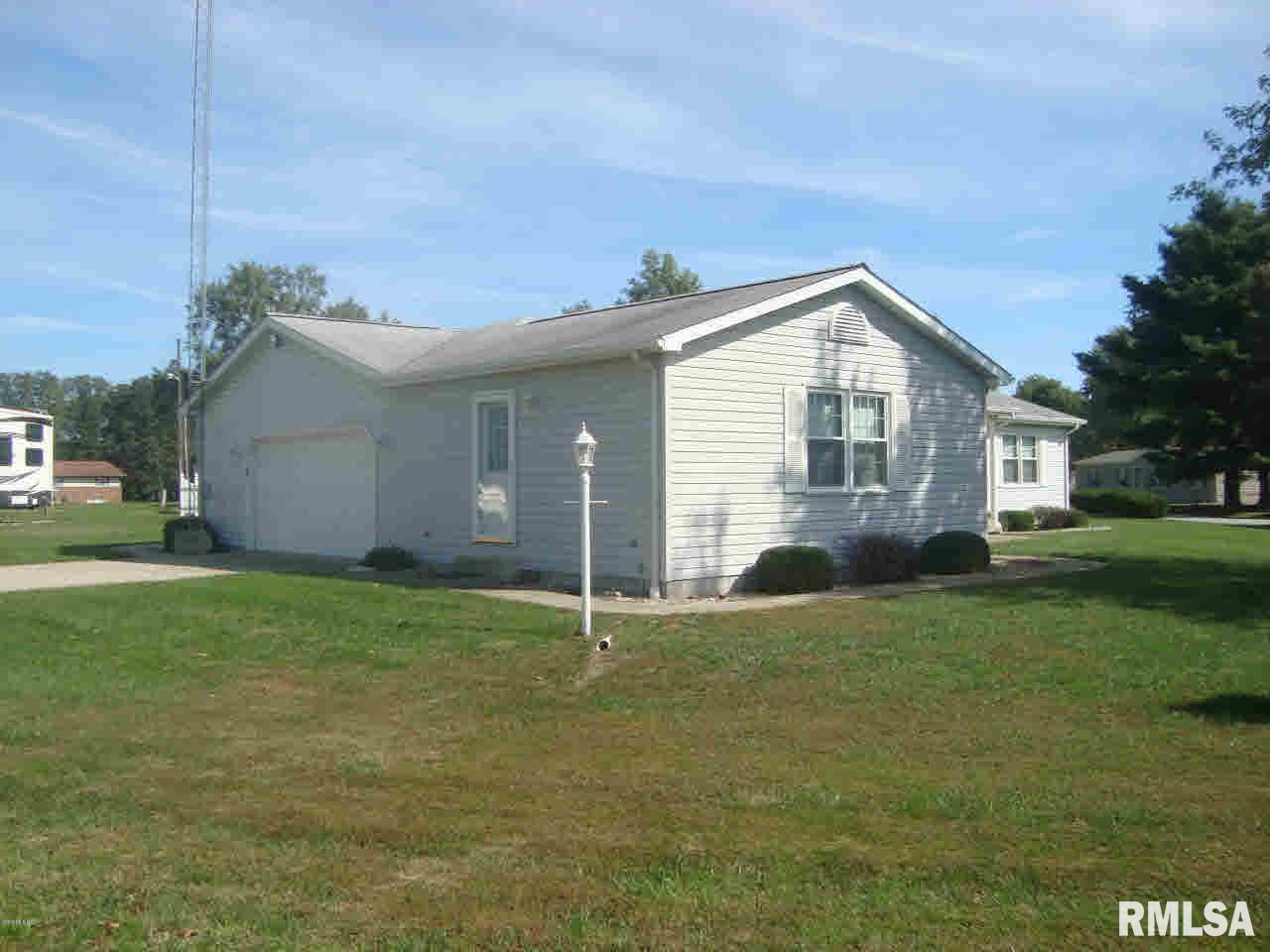 2130 Farthing Road Centralia, IL 62801 - Photo 30 of 32 Gallery Image 30