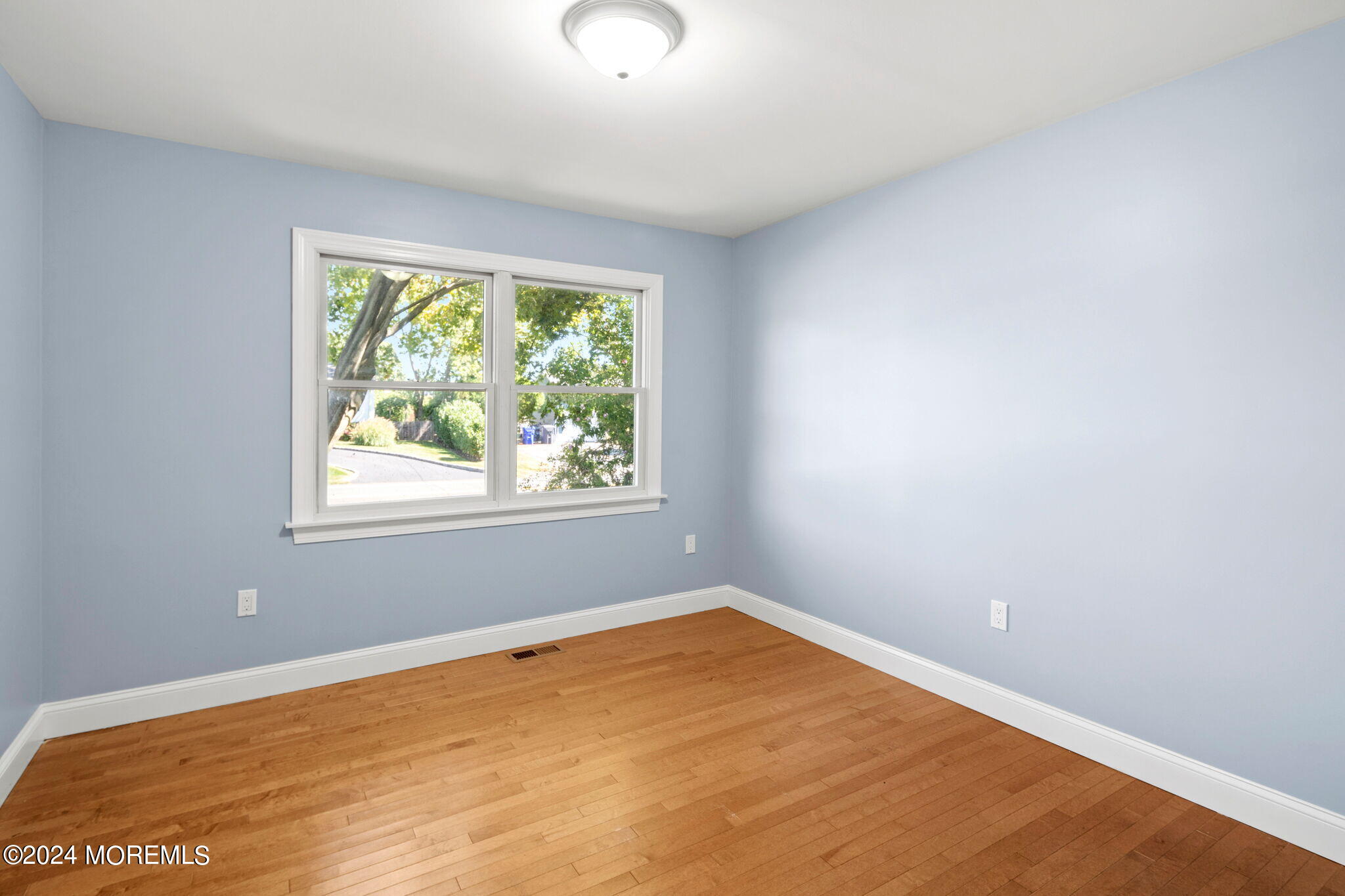 740 Midstreams Road Brick, NJ 08724 - Photo 19 of 31 an empty room with a window