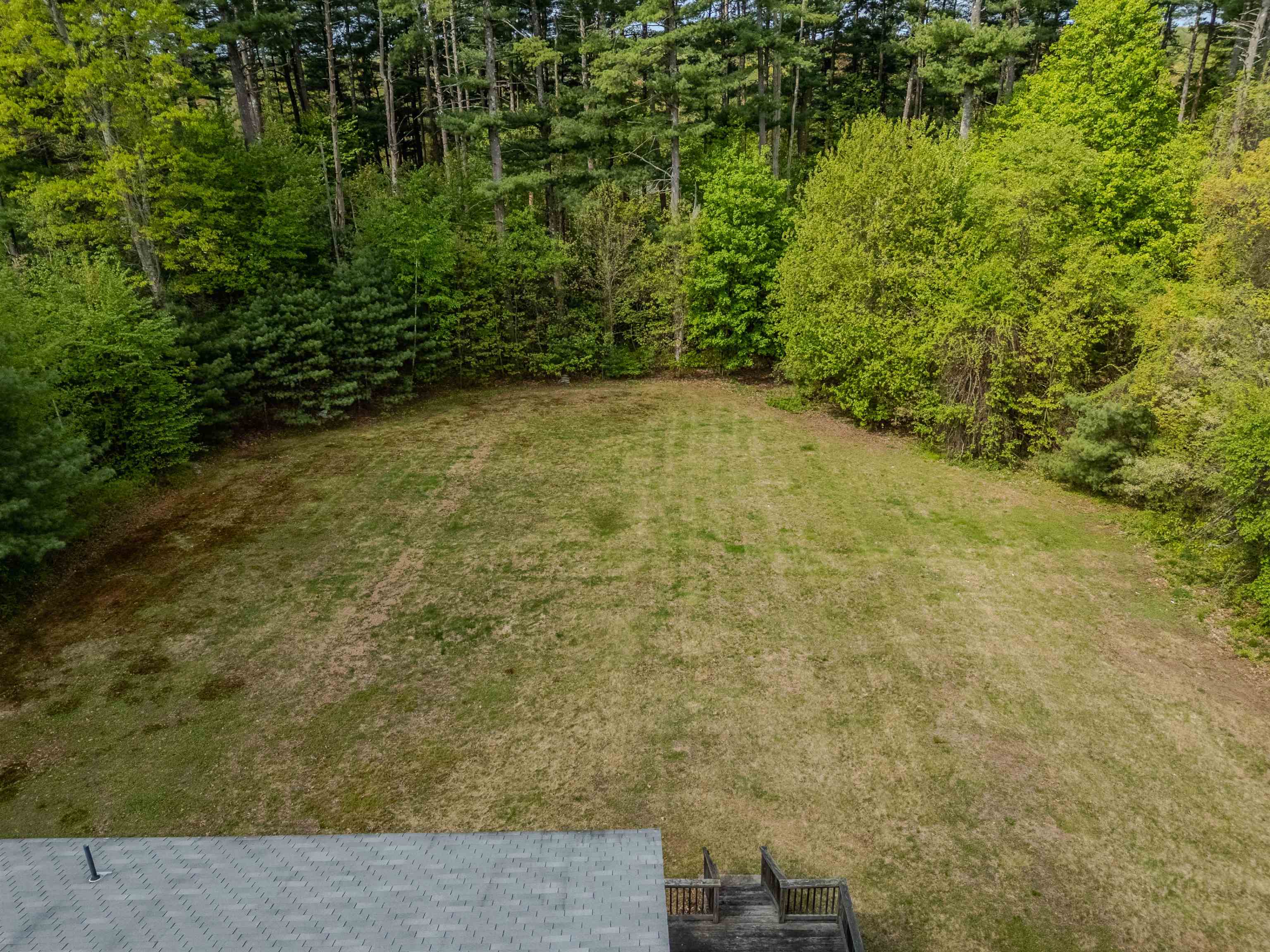 95 Gilcreast Road Londonderry, NH 03053 - Photo 32 of 42