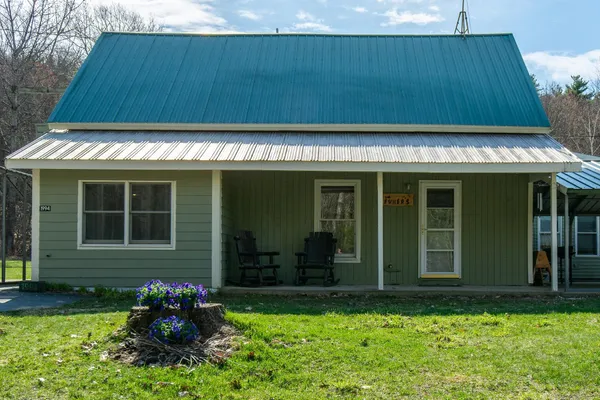 $400,000 | 1994 Upper Plains Road, Salisbury, VT 05769