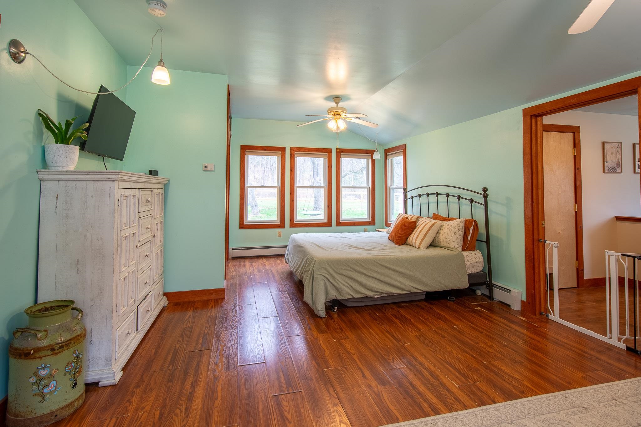 1994 Upper Plains Road Salisbury, VT 05769 - Photo 13 of 20