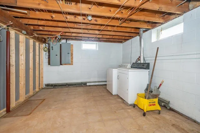 $325,000 | 5426 South Darrow Road, Superior, WI 54880