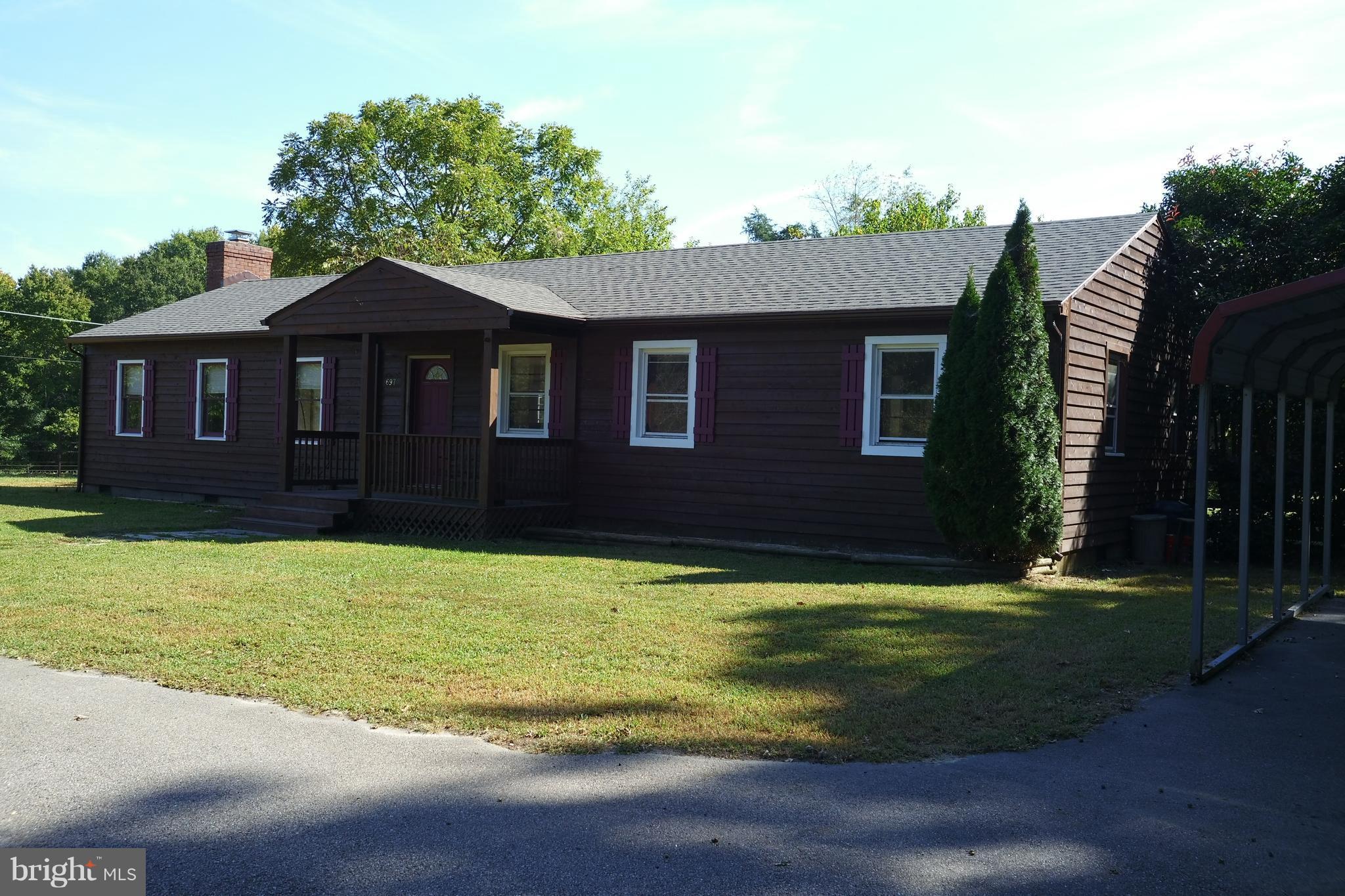 Exterior (Front)
