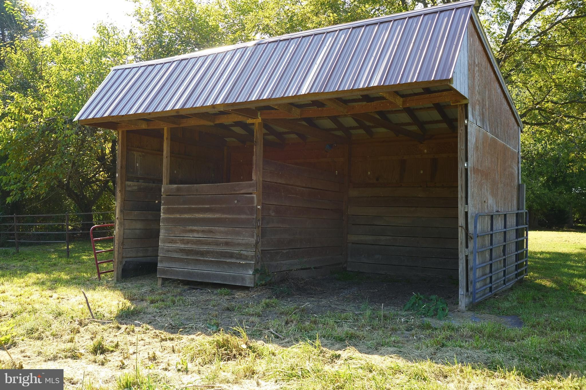 697 Fredericks Hall Road Bumpass, VA 23024 - Photo 14 of 20 Exterior (General)