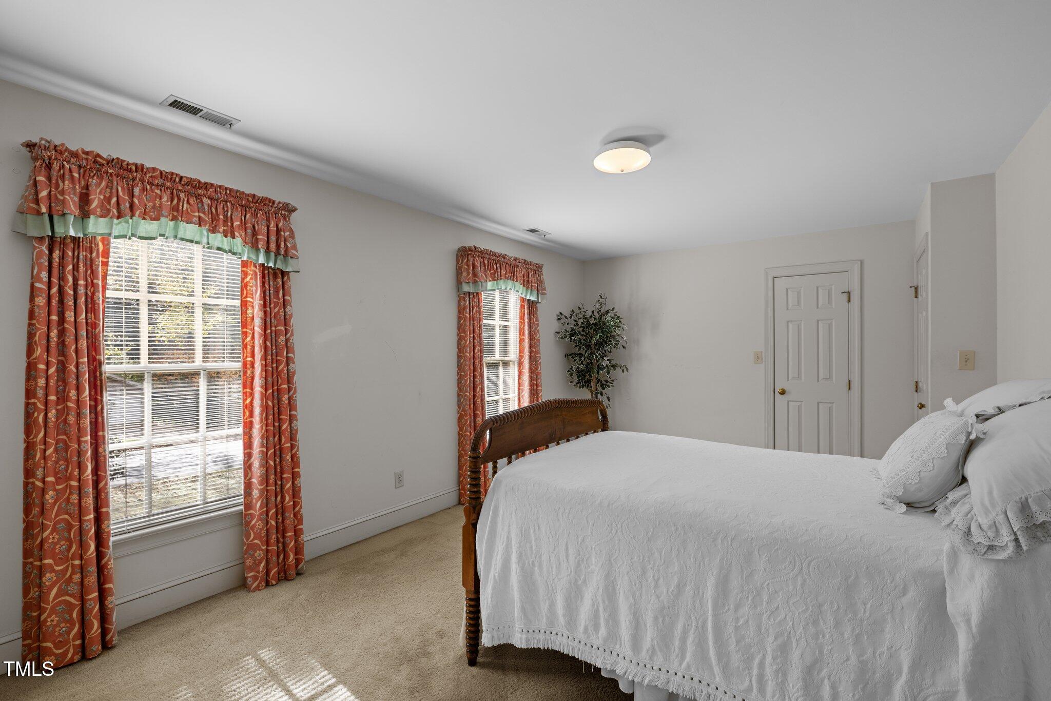 3706 Darwin Road Durham, NC 27707 - Photo 30 of 45 29-web-or-mls-5Z8A7268
