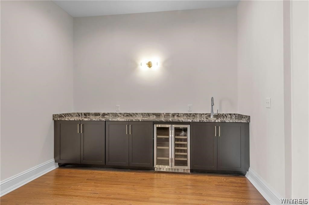 674 Main Street, Unit 3 Buffalo, NY 14202 - Photo 18 of 46