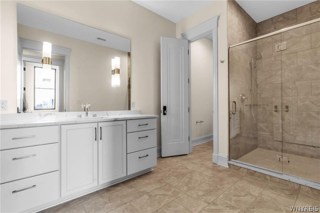 674 Main Street, Unit 3 Buffalo, NY 14202 - Photo 40 of 46