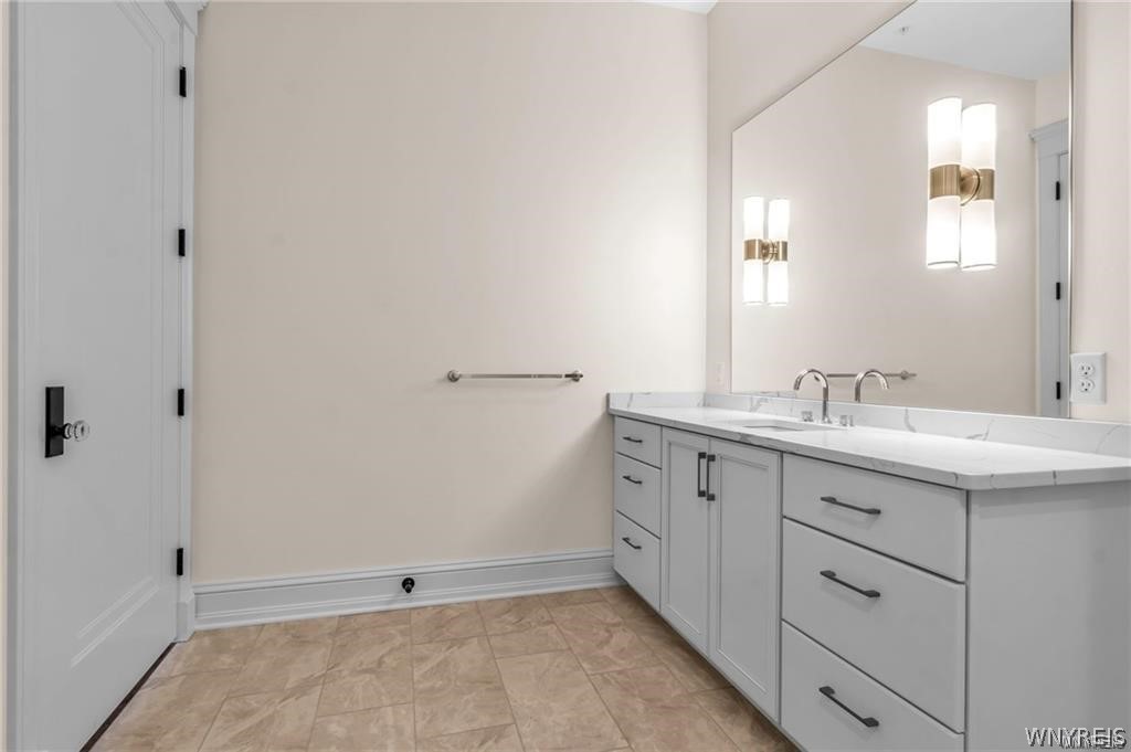 674 Main Street, Unit 3 Buffalo, NY 14202 - Photo 42 of 46