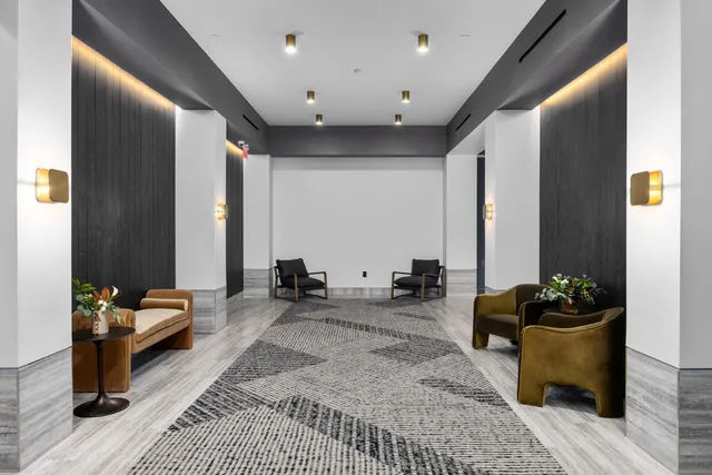 $950,000 | 144 Oakes Street Southwest, Unit 2203, Grand Rapids, MI 49503