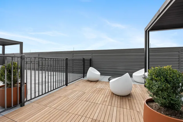 $950,000 | 144 Oakes Street Southwest, Unit 2203, Grand Rapids, MI 49503